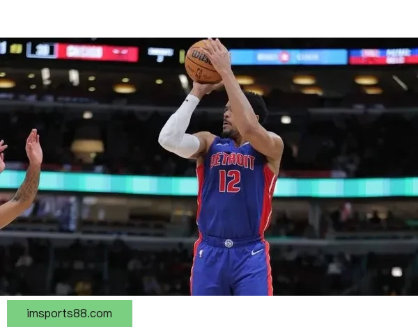 哈里斯左膝挫伤确认本场无缘回归活塞最新动态